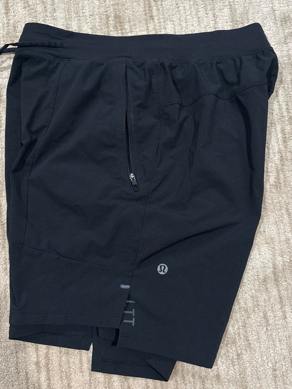 Lululemon Men's Black Athletic Drawstring Shorts - Performance Flex
